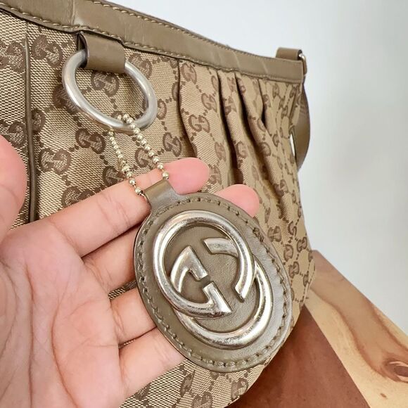 Pre-Owned Gucci GG‎ Canvas Sukey Shoulder Bag 296884 - Picture 4 of 12